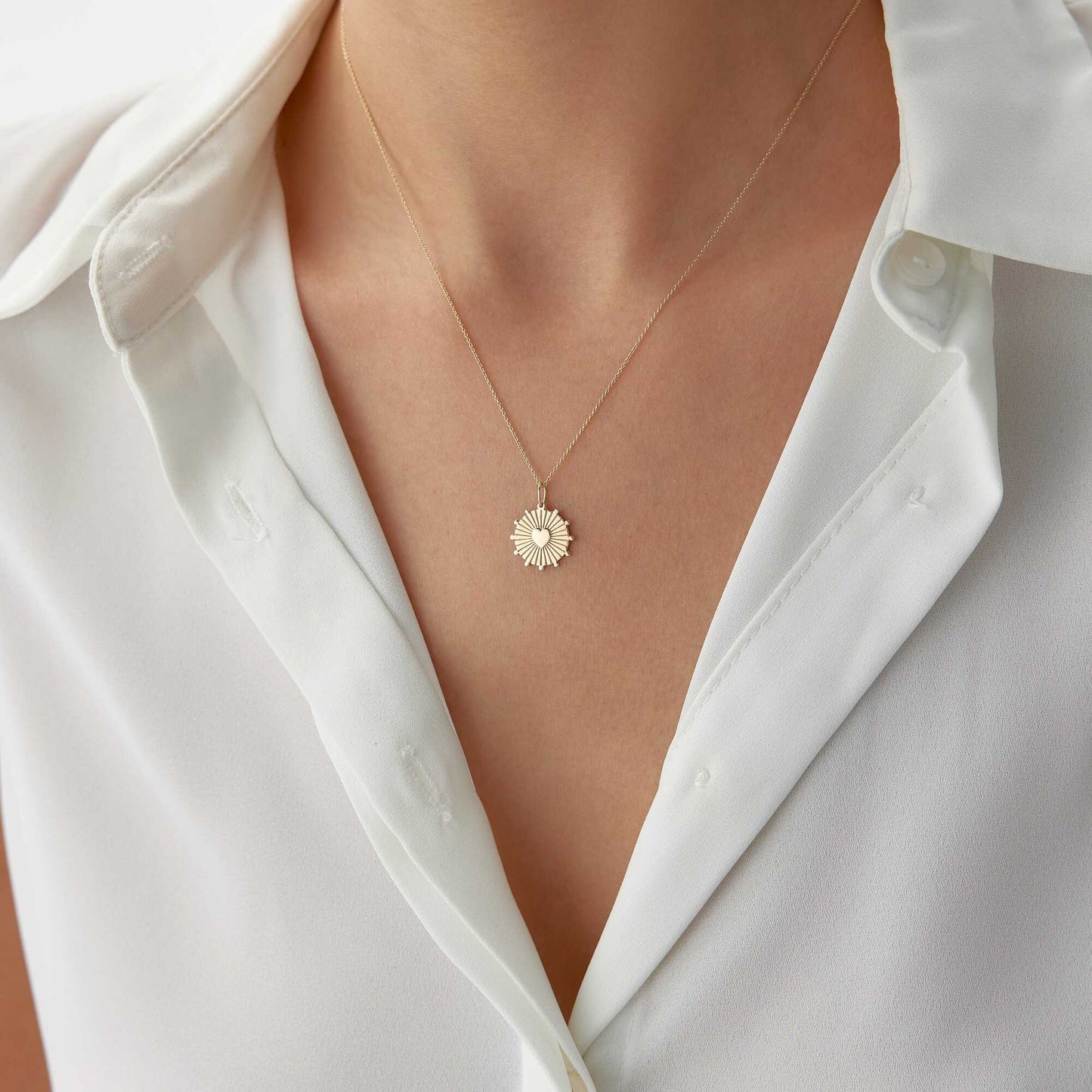 Heartburst Charm in 14K Gold-3